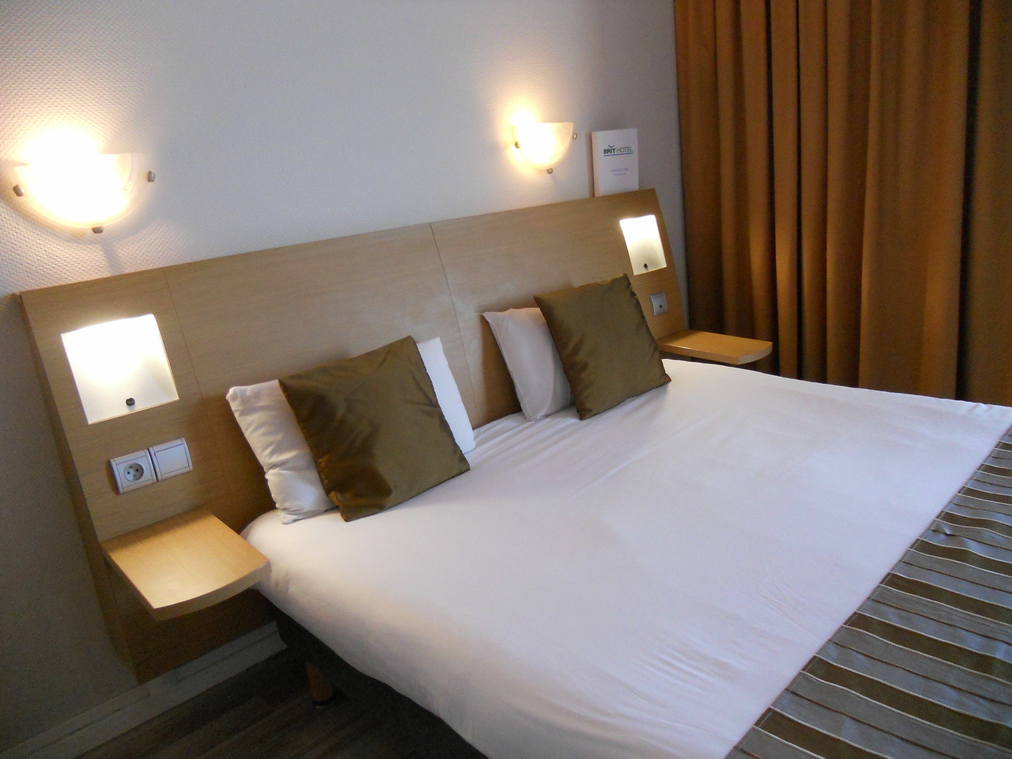 Brit Hotel Hermitage Ρουαγιάν Εξωτερικό φωτογραφία
